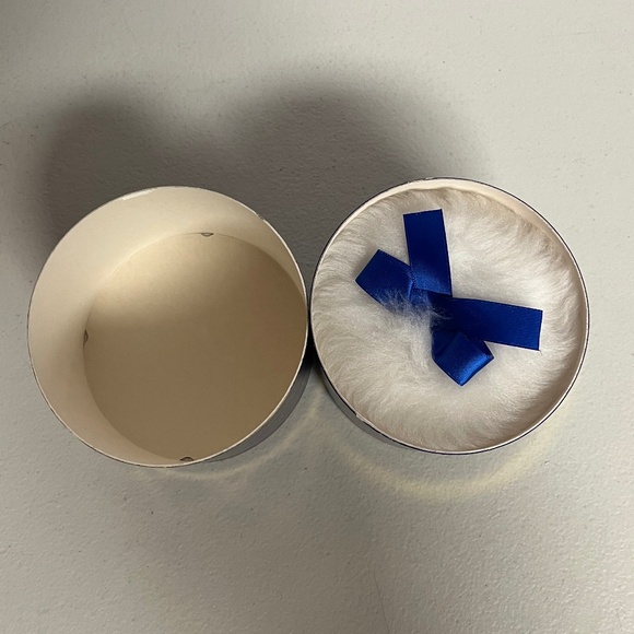 Vintage Avon Casbah Perfumed Dusting Powder 3.5 oz Parfums Creatifs New - Picture 3 of 11